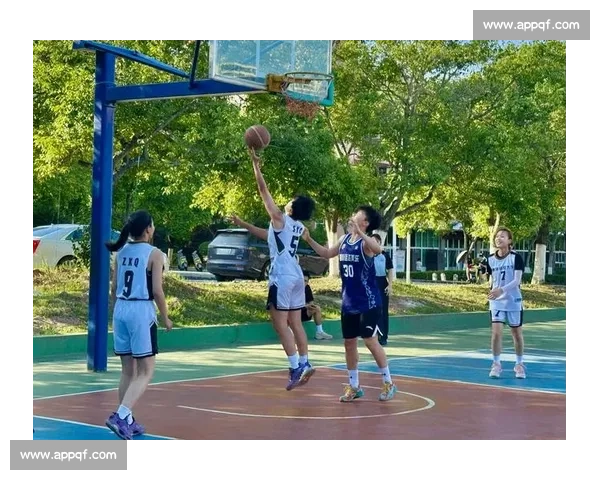 汗水与掌声交织的赛场记忆一次难忘的成长比赛经历青春拼搏瞬间录